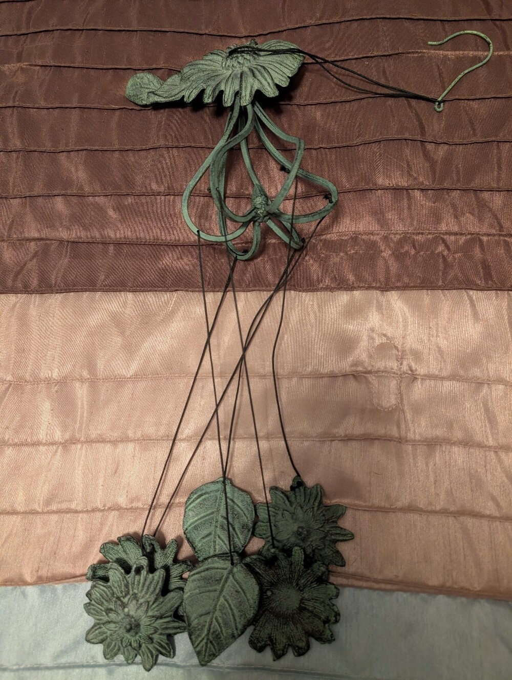 New Stylized Sunflower Wind Chime, Green, Aluminum